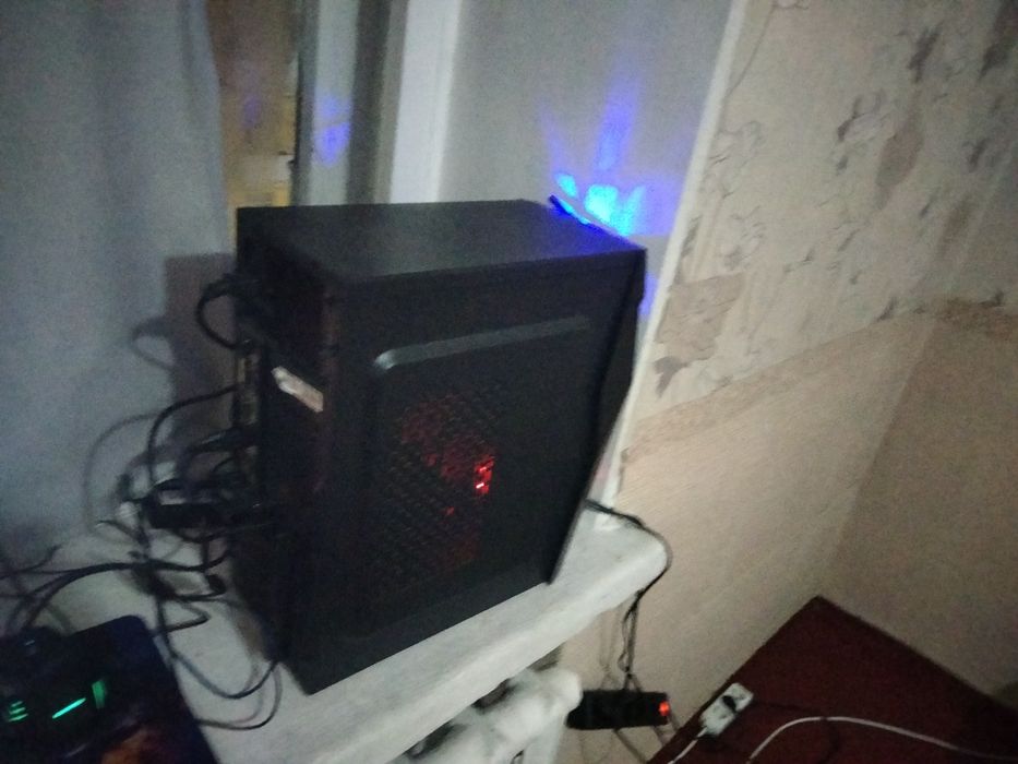 Продам компьютер