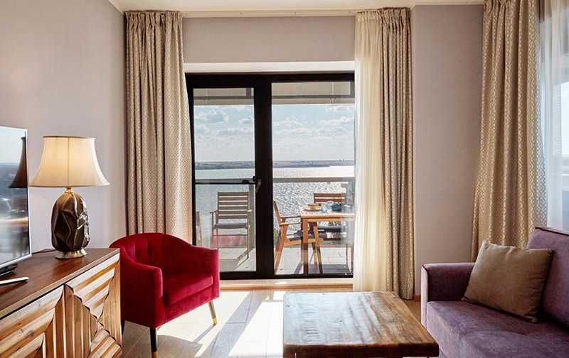 2 camere Mamaia Centru, vedere la mare, utilat complet, minim 12 luni