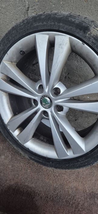 Vând jante și roți