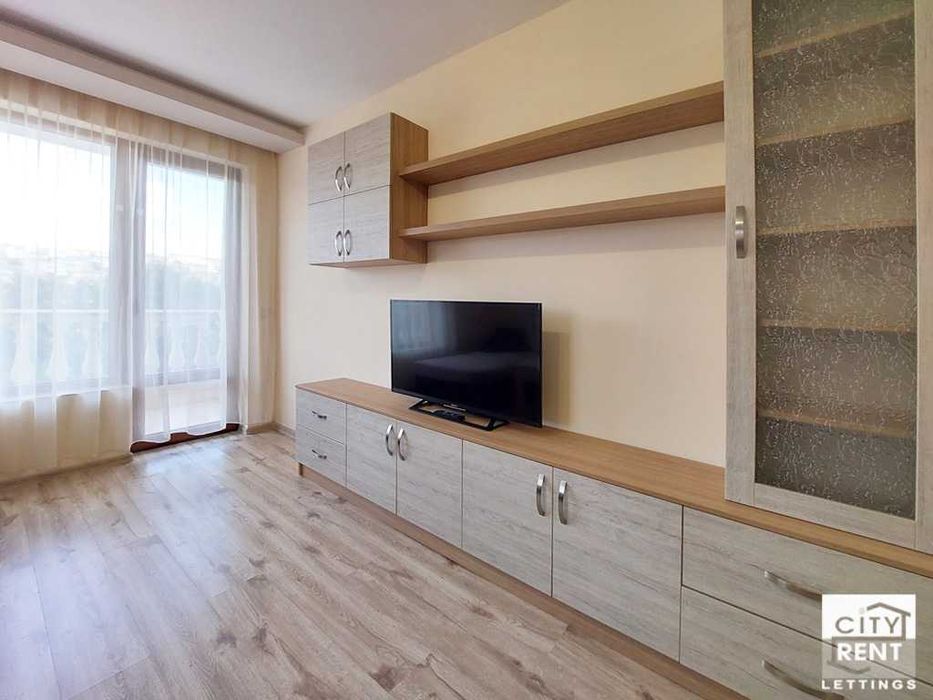 103362 Двустаен, обзаведен апартамент под наем в центъра на В.Търново