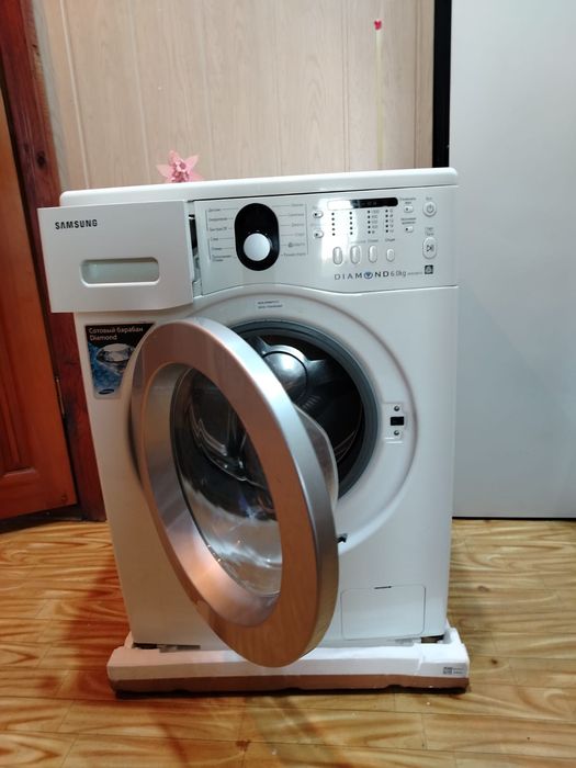 Продам стиральную машину Samsung