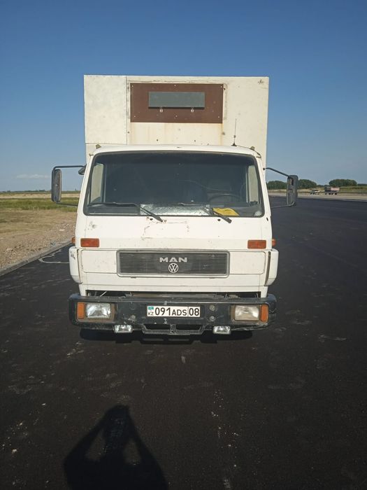 Грузовая машина продается