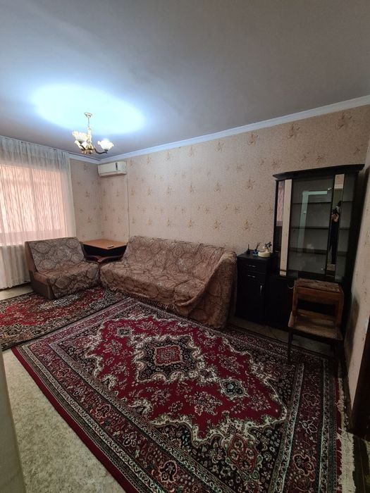 Чиланзар 19 2в3/1/4 балкон 1,5х6, мебель и техника