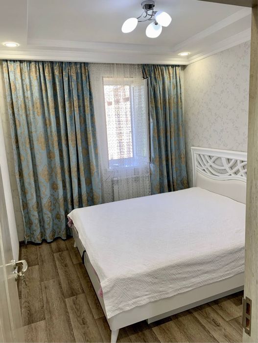 2/4/4 Кирпич Буюк Ипак Йули 46м2 Максим Горький метро бий