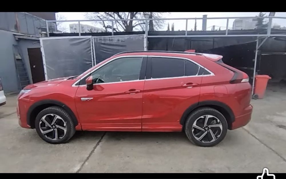 Mitsubishi Eclipse Cross Phev Plugin 2022 год