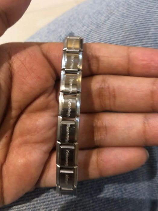 Гривна Nomination.