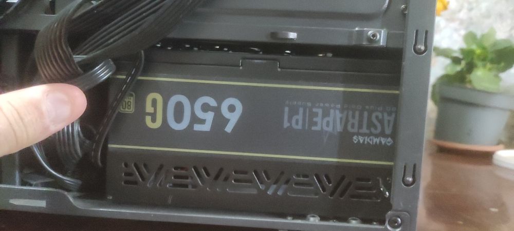 Кейс с подсветкой и блоком питания.