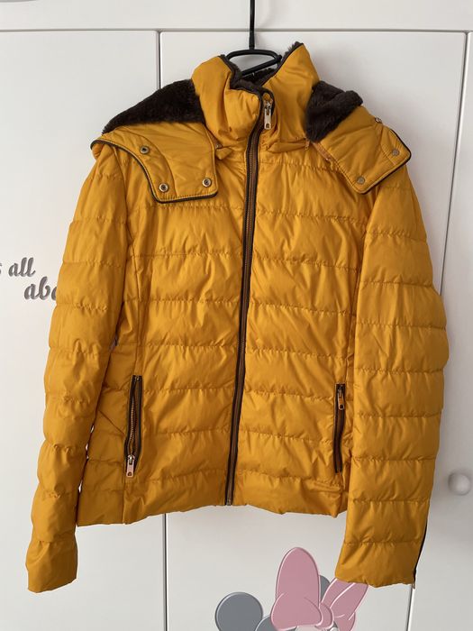 Дамски якета/елек на 2 снимка