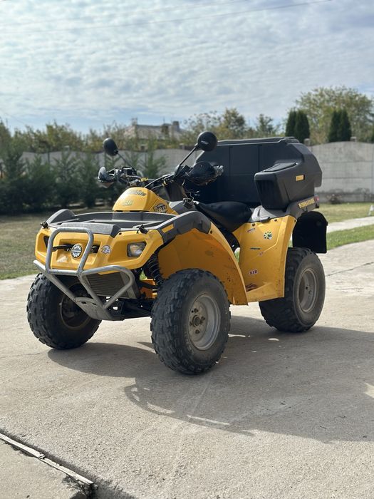 Vand sau schimb cu auto