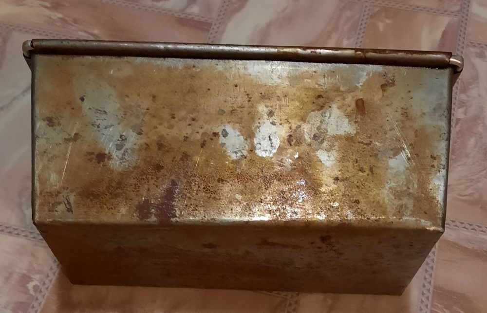 Форма для выпечки хлеба.