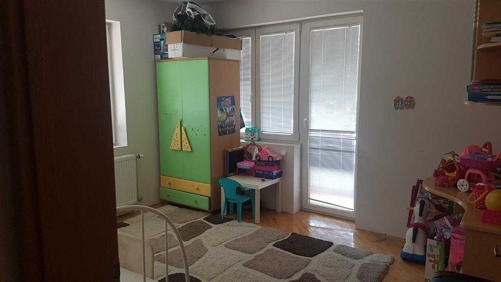 Дава се под наем Тристаен апартамент в Пловдив, Кършияка - 87 кв.м за 326.4 € - Снимка #3