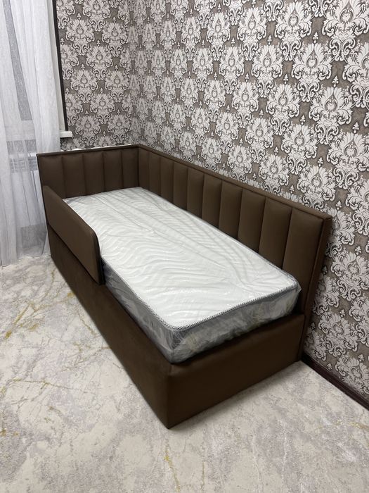 Детская мягкая кровать