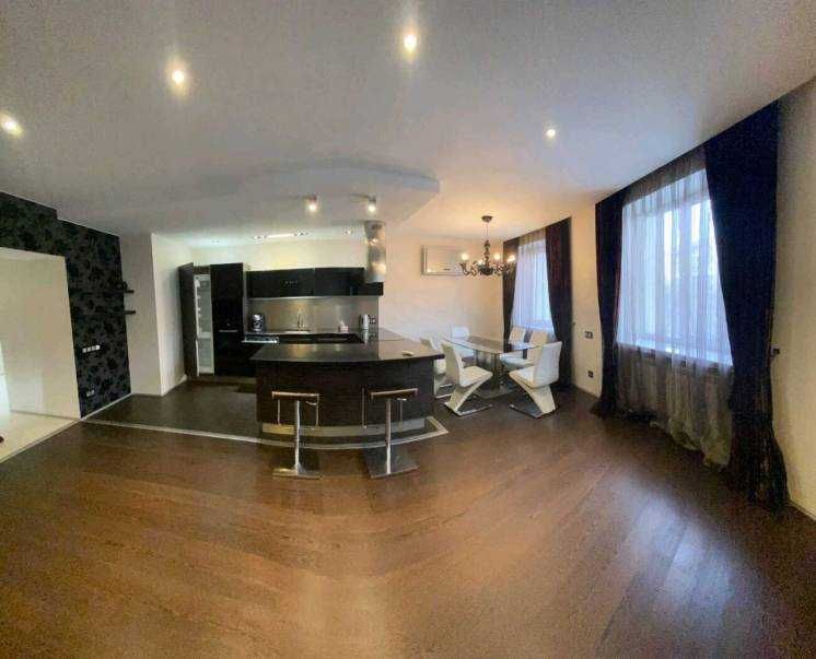 Дава се под наем Тристаен апартамент в София, Зона Б-18 - 90 кв.м за 897.6 € - Снимка #2