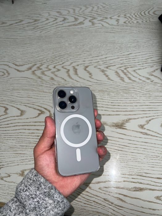 Iphone 15 Pro Titanium