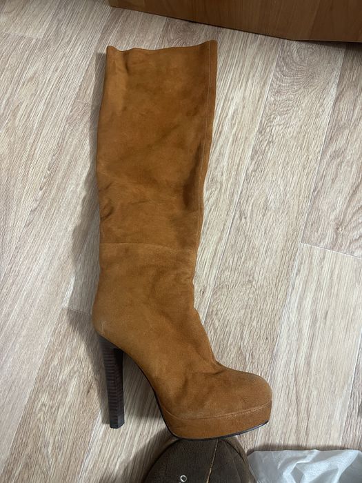 Продам женские сапоги