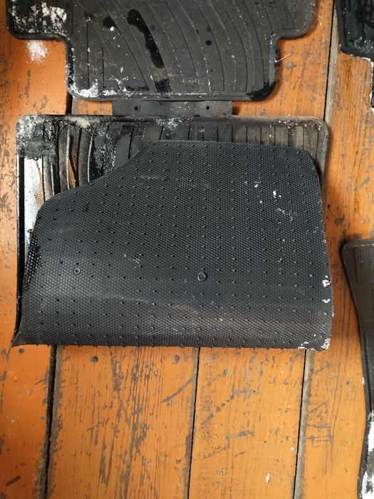 Коврик Камри 70 .