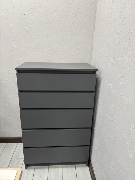 Комод в минималистичном стиле