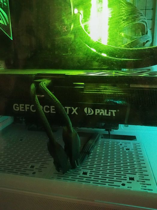 Стъбилно PC - AMD Ryzen 7  7800X3D 8-Core Processor GeForce RTX 4080 JetStream 16GB