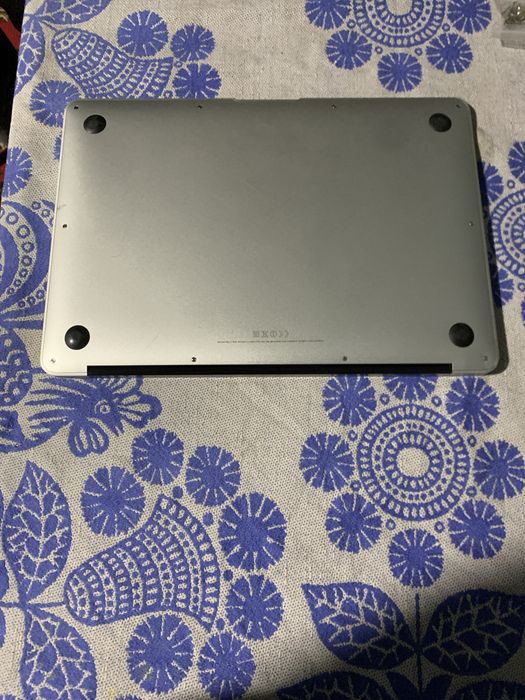 Macbook air 13 inch 2014