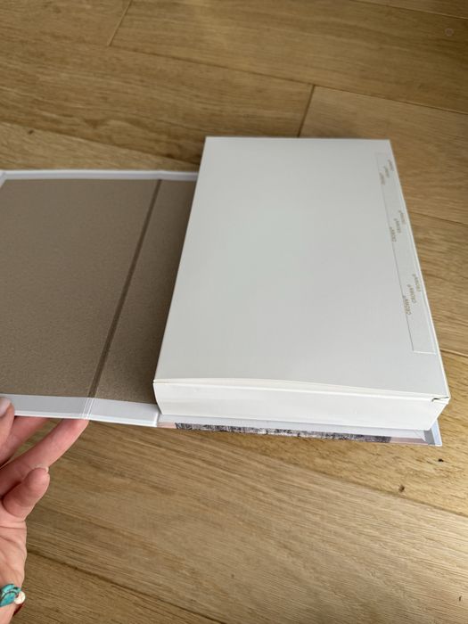 Декоративна книга за съхранение, книга кутия