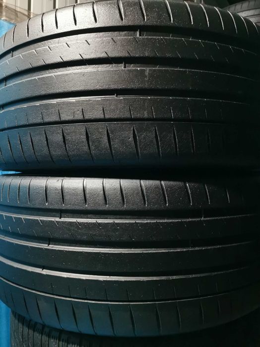 285/40 ZR22 - michelin 2 bucati