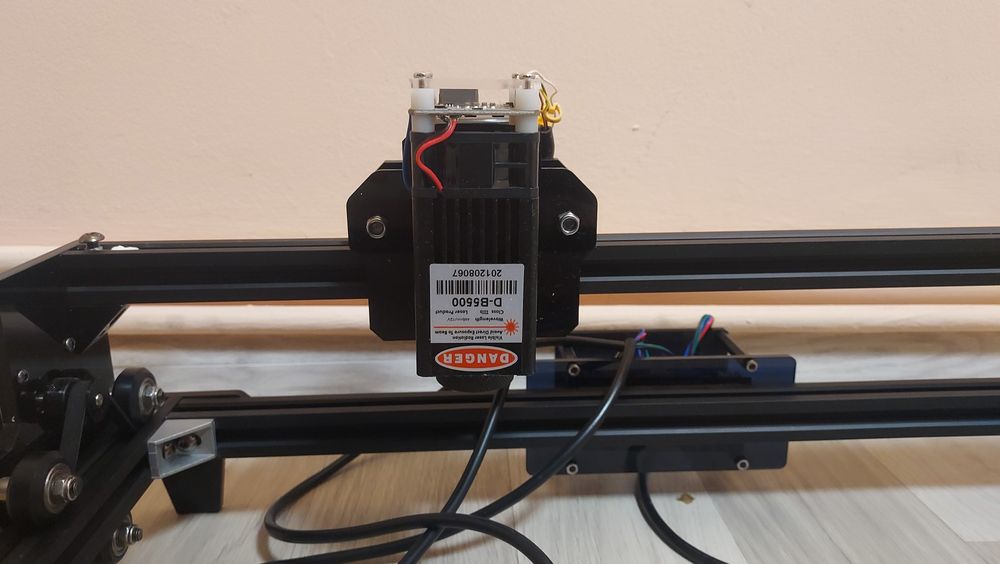 Mașină de gravat cu laser CNC