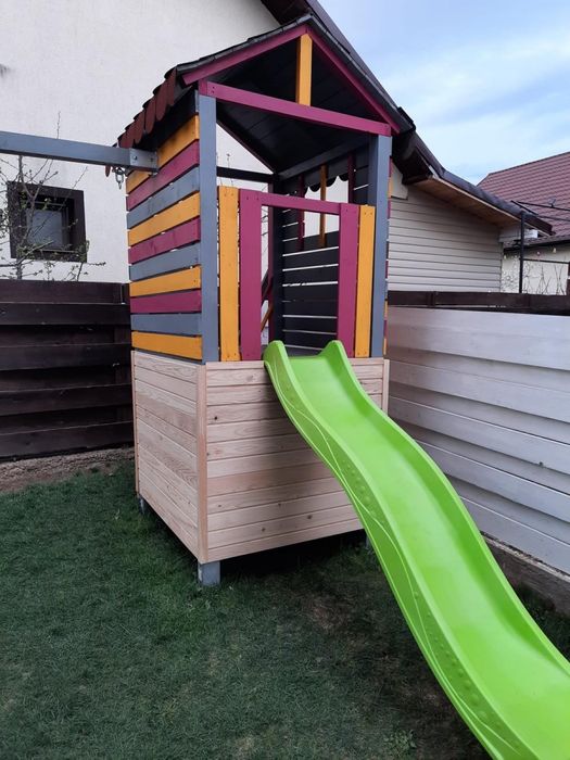 Vand loc de joaca copii