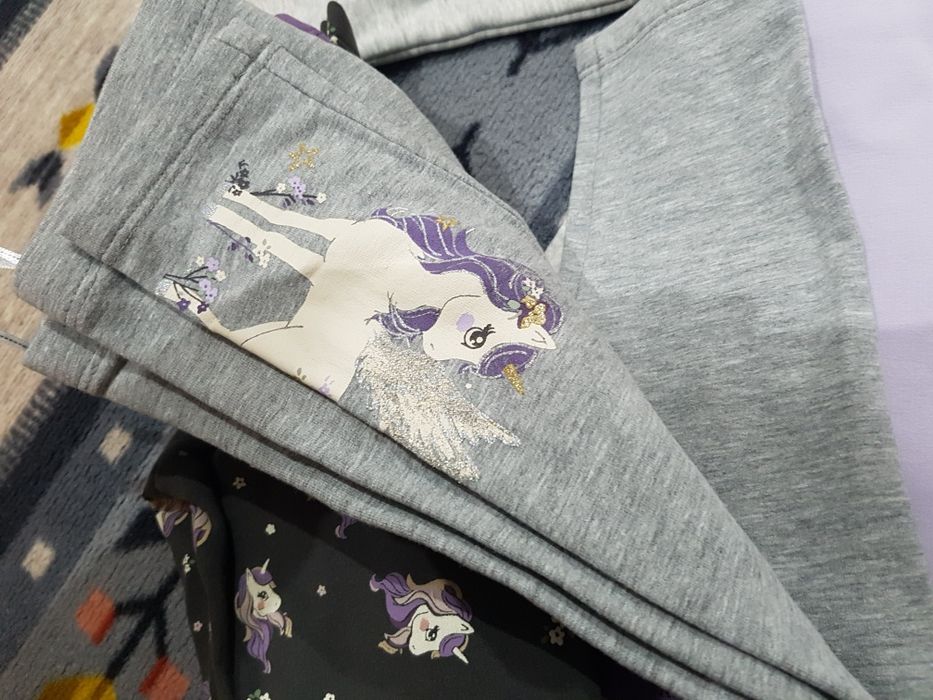 Pantaloni termo si hanorac C&A