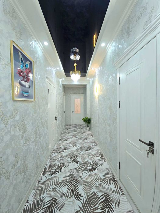 Сдаётся 3-комнатная квартира в районе Вокзал (Красный дом)