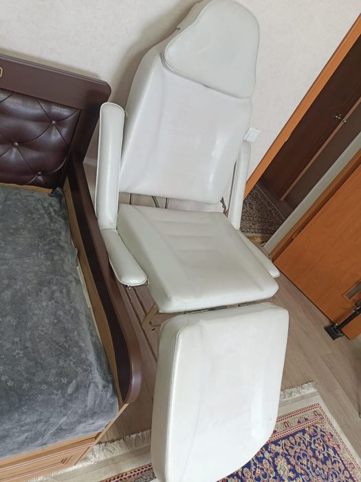 Продам педикюрное кресло
