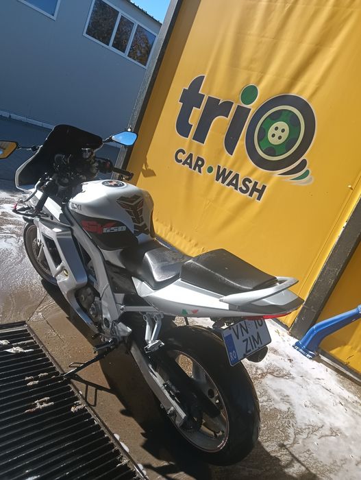 Vând Suzuki sv 650s 2005