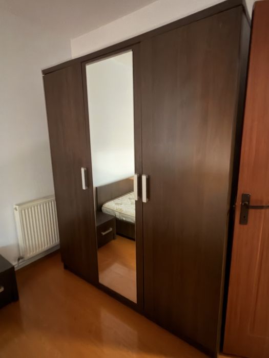 vand URGENT!!! dulap cu oglinda: 200x160x60