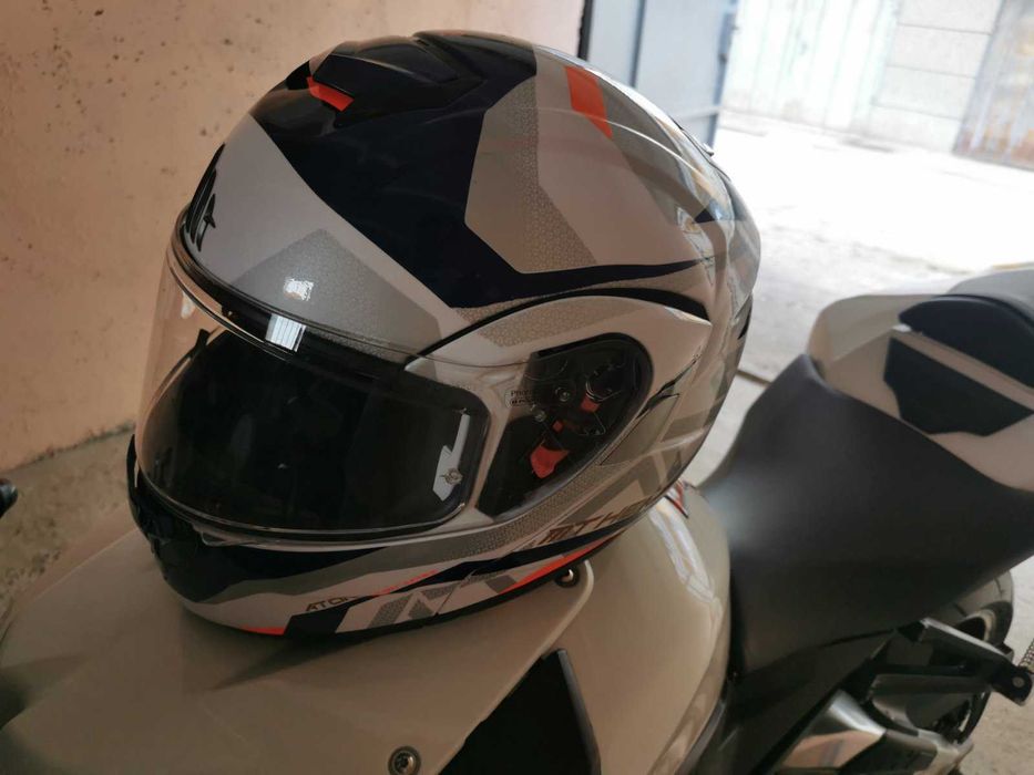 Каска за мотор MTHELMETS