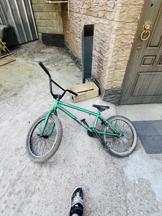 Продам бмх харо!