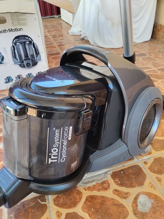 Моющий пылесос Samsung VW9000