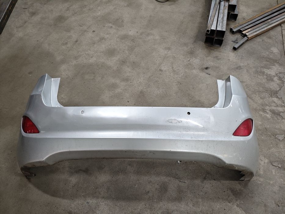Задна броня за Hyundai i30