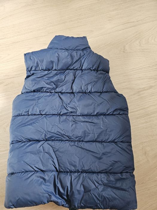 Продам жилетку на мальчика