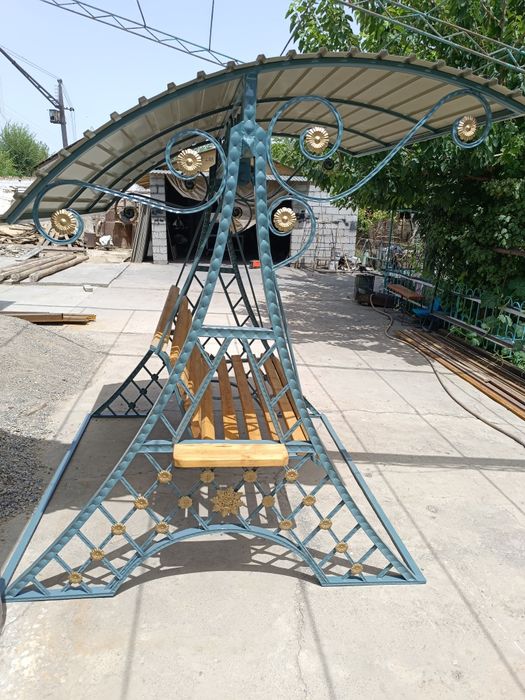 Саловий Качели.  loft. Turkestan