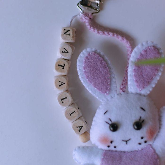 Accesoriu ghiozdan iepuraș / Breloc iepuraș pluș