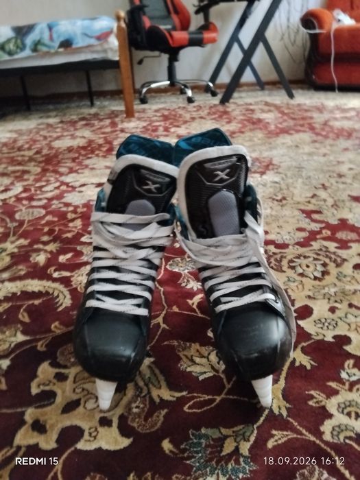 Коньки Bauer X 38-40 размер