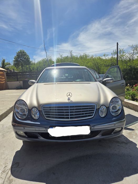 Mercedes E class W211
