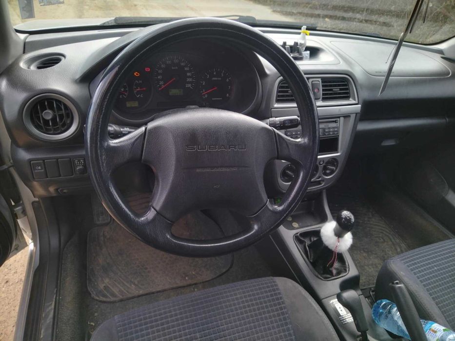 Subaru Impreza бензин 1.6