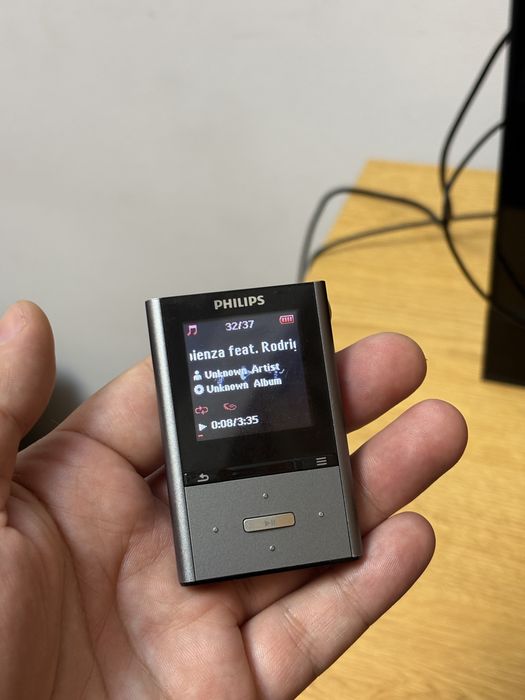 Mp4  audio philips 4gb