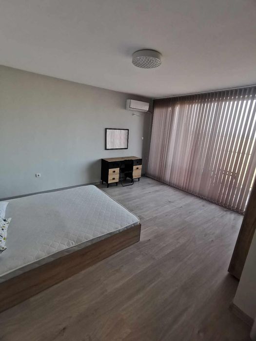 Тристаен, под наем, кв. Крайморие