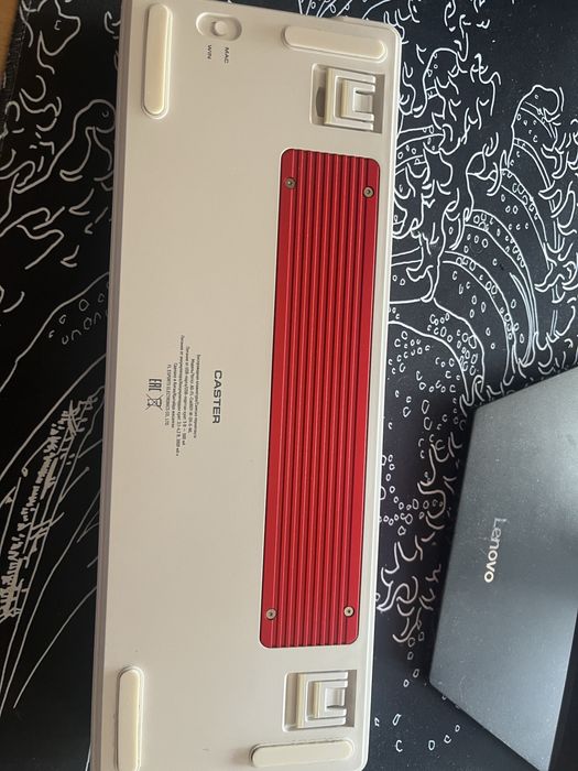 Продам клавиатуру