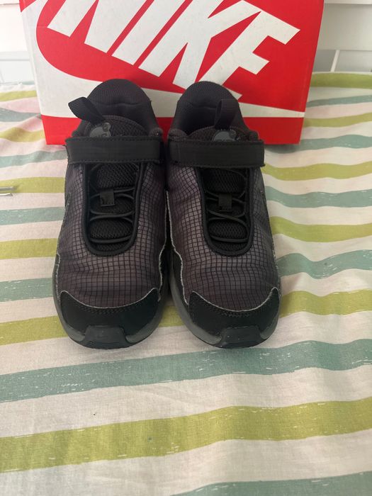 Детски маратонки NIKE AIR MAX NOVA