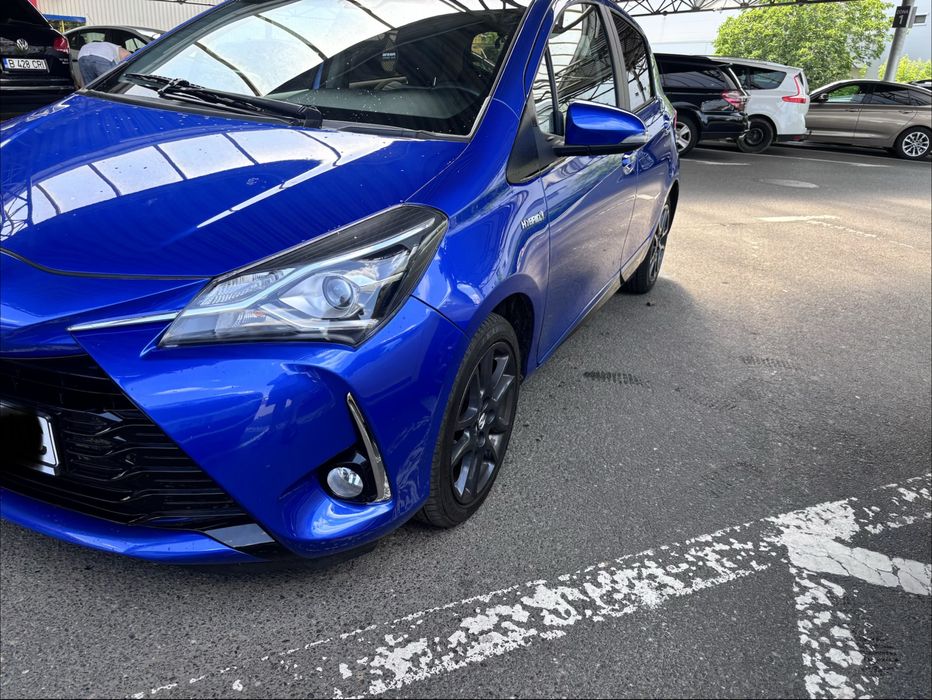 Toyota yaris hybrid 2018