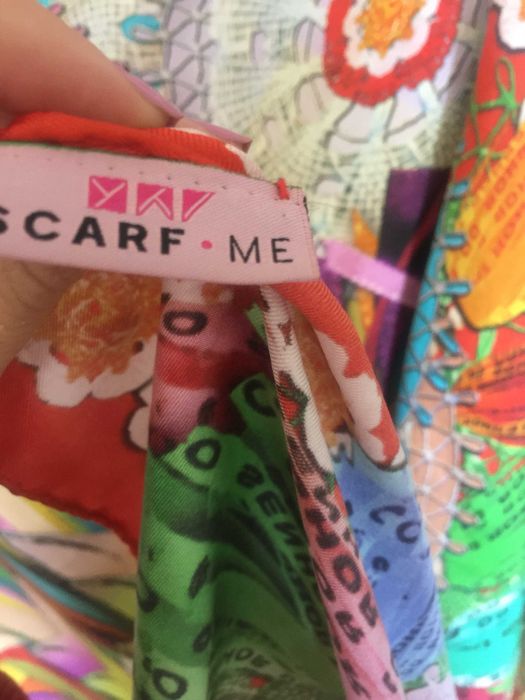 Копринен шал на бразилския бранд Scarf me