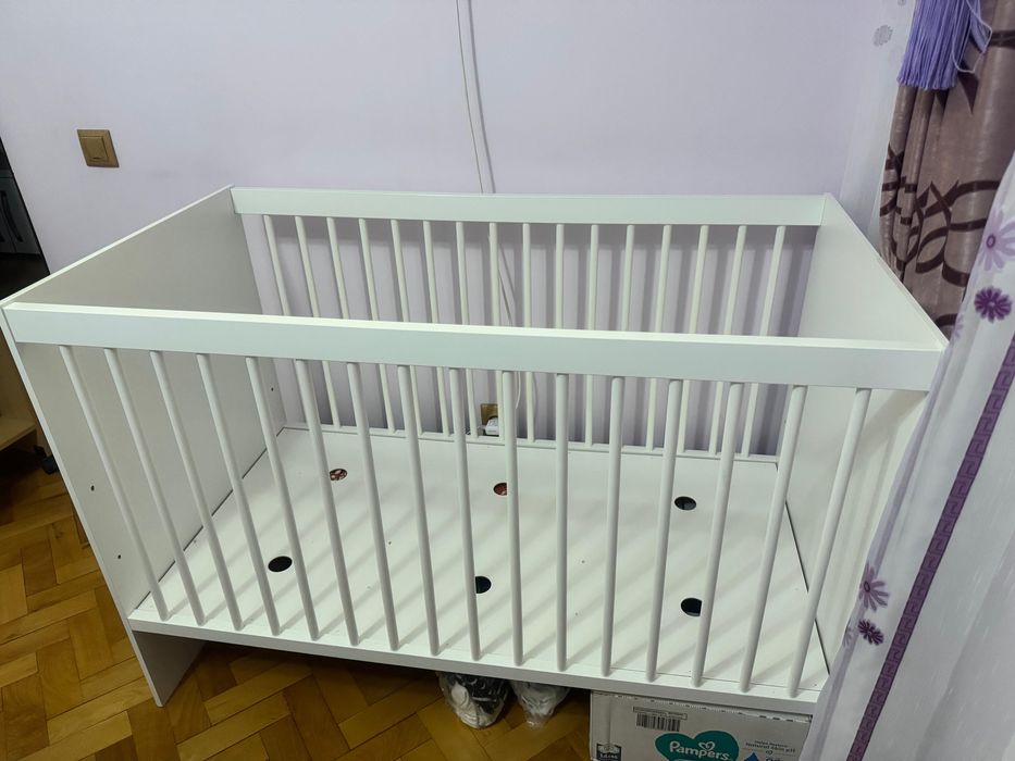 Patut bebeluș utilizat in stare foarte buna !