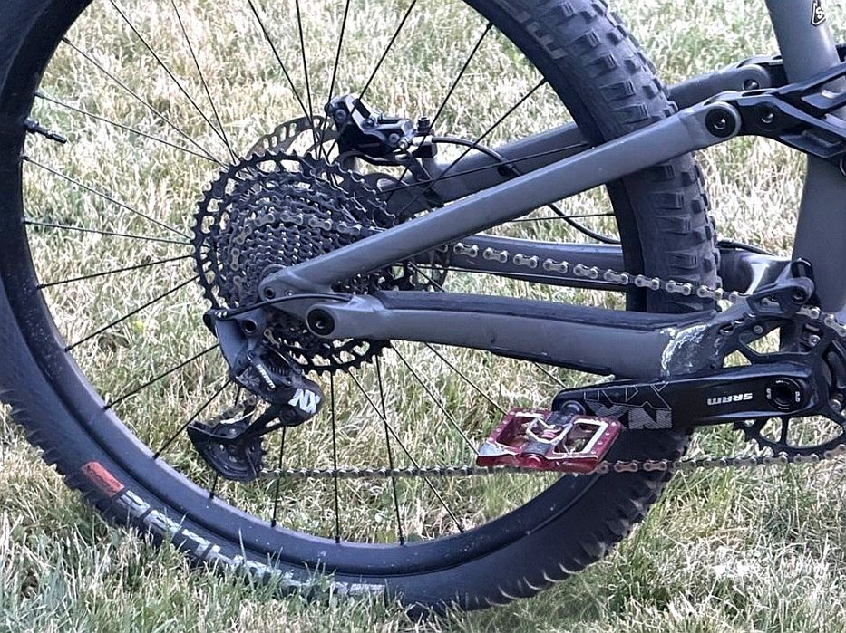 Specialized STATUS 140